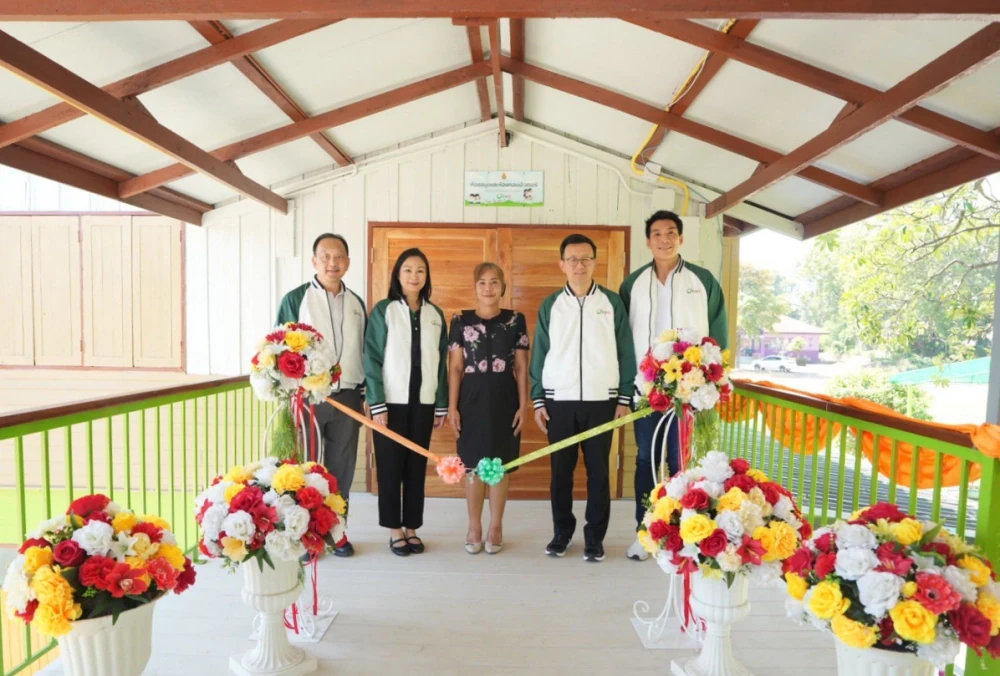 BSRC Hands Over New Library and Computer Room to Support Educational Opportunities for Wat Pho School in Ayutthaya